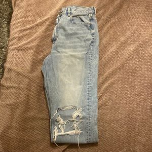 American eagle mom jeans